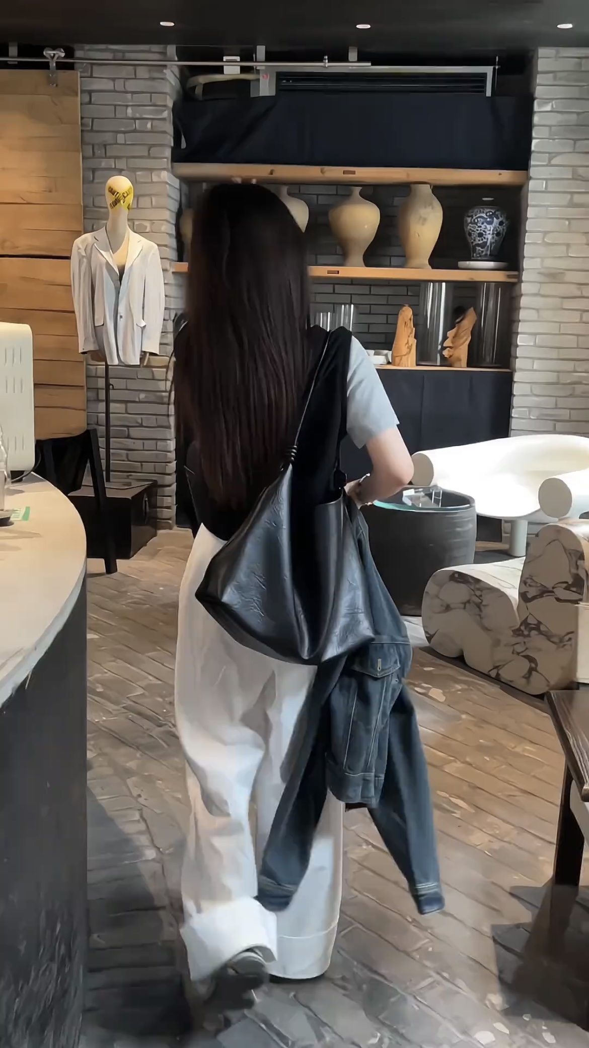 2025 Autumn New Fashion Set with Thick Layered Look Top and Wide Leg Pants - Image 3