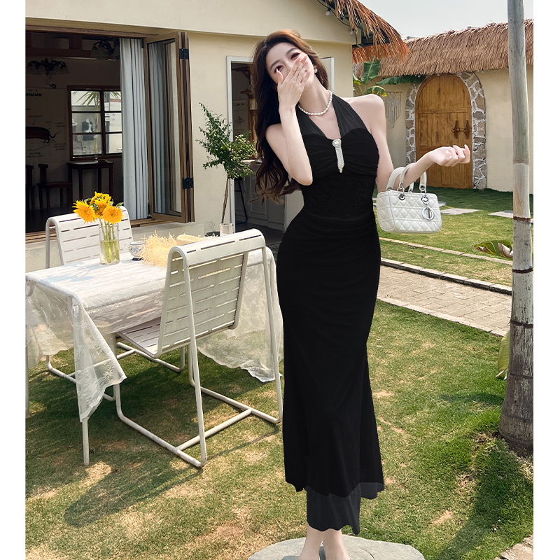 2026 Summer French Style Halter Bodycon Midi Dress - Image 2