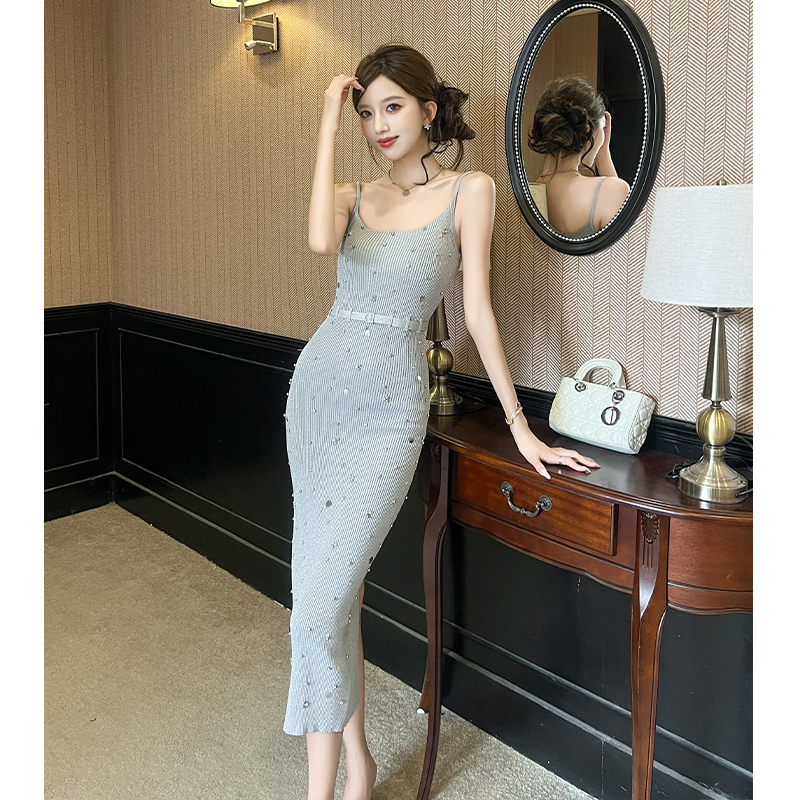 2026 Summer Beaded Sequin Sling Knit Bodycon Midi Dress for Women - Image 3