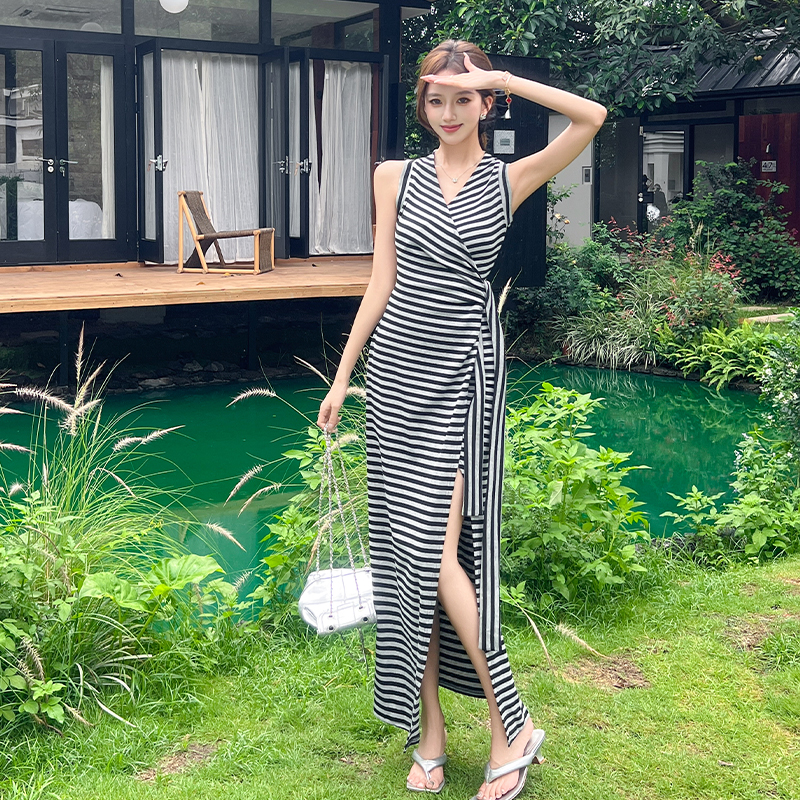 2026 Summer Striped Tie-Waist Bodycon Long Dress with Slit - Image 5