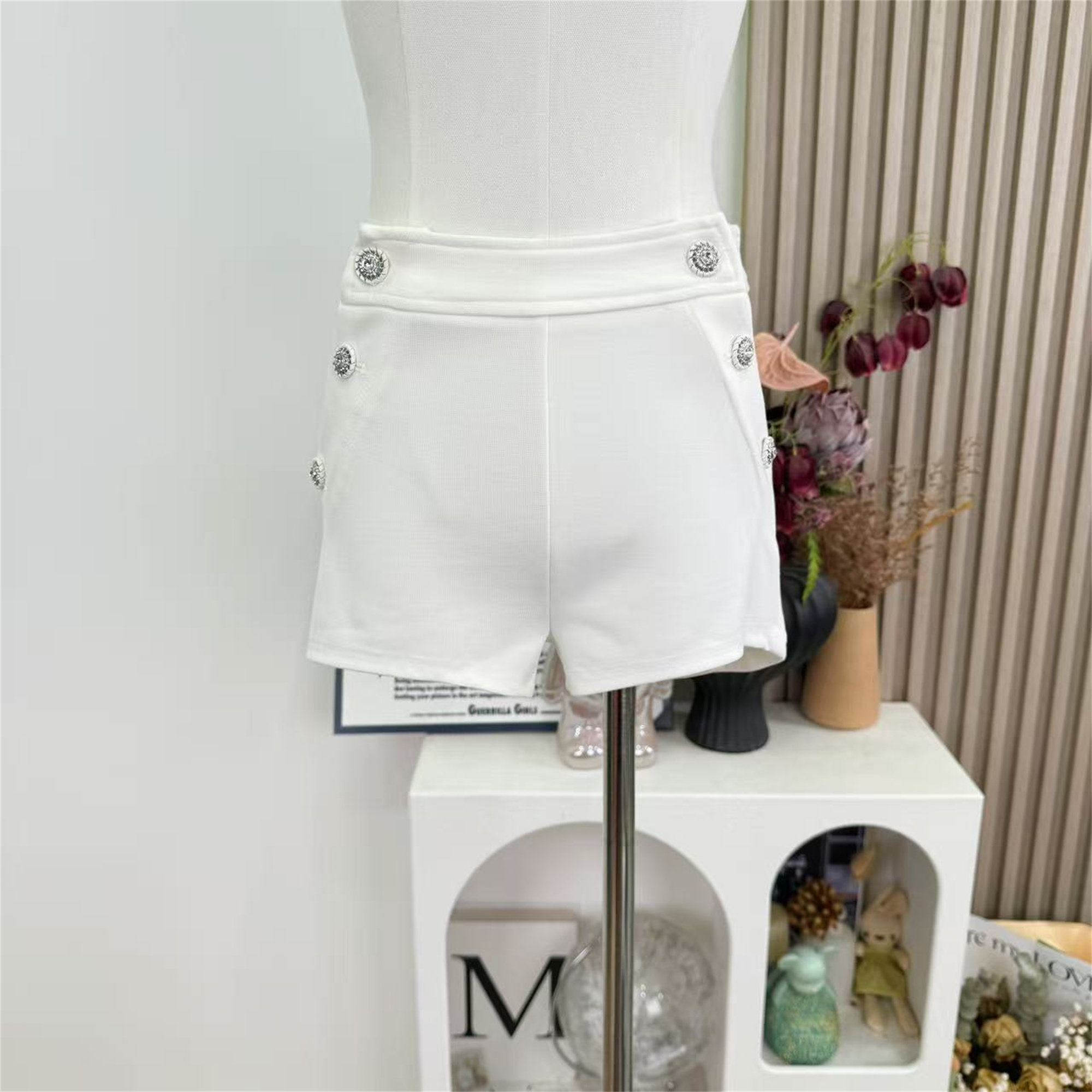 Moon Vera Pink Mist Sea Breeze Elegant Cape Halter Top and Shorts Set for Spring Summer - Image 3