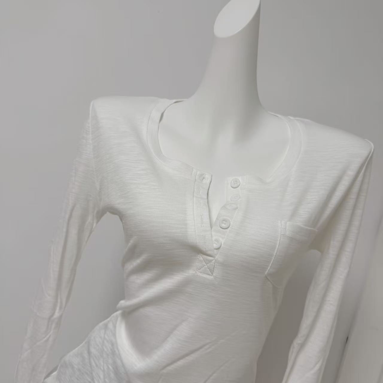 YOLO SHOP Women's Henley Neck Tencel Linen Long Sleeve Pocket T-Shirt Summer Sun Protection Cover-Up Top - Image 3