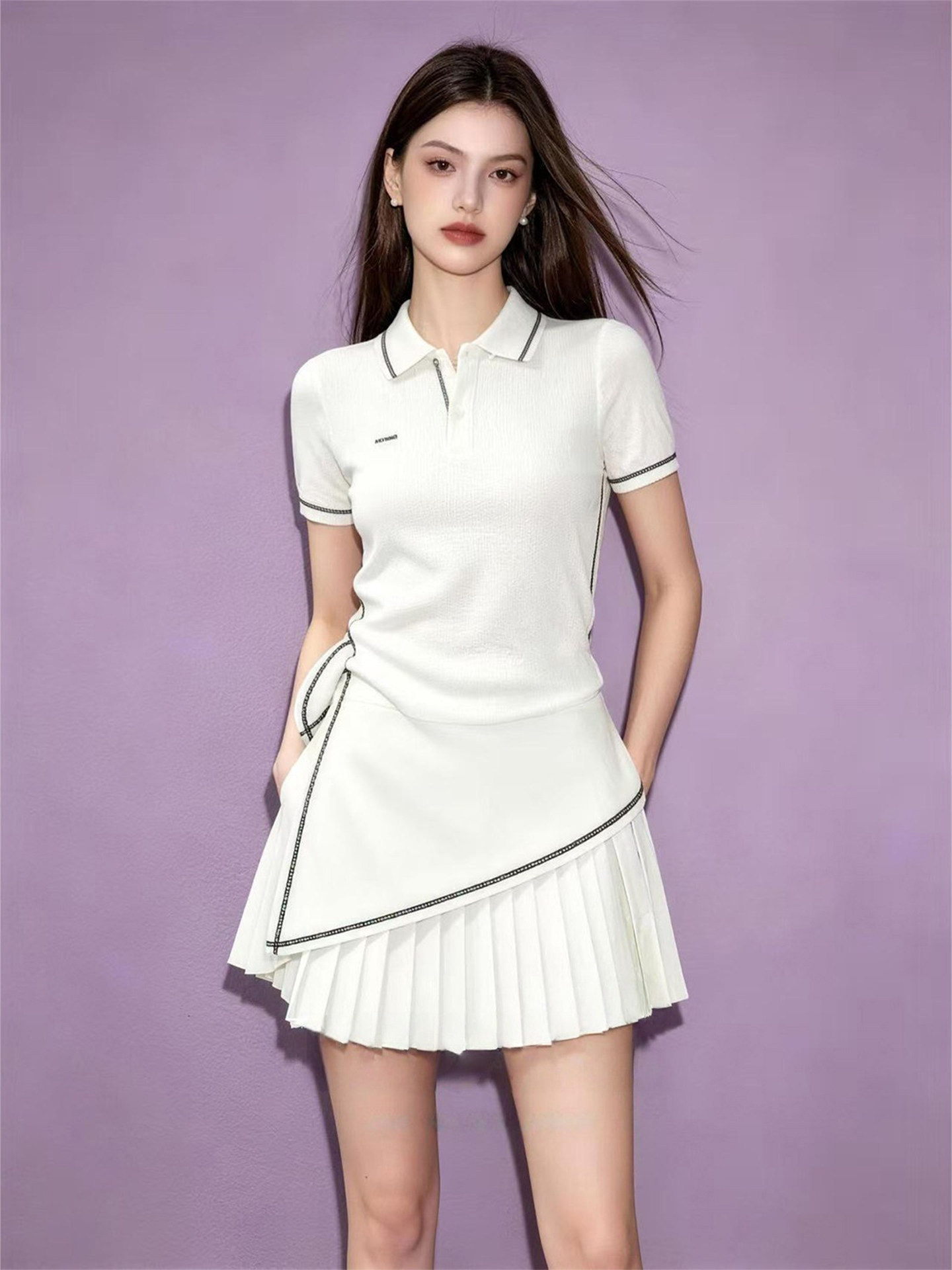 Women's White Slim Fit Short Sleeve T-Shirt Sporty Style 2026 Summer Top - Image 4