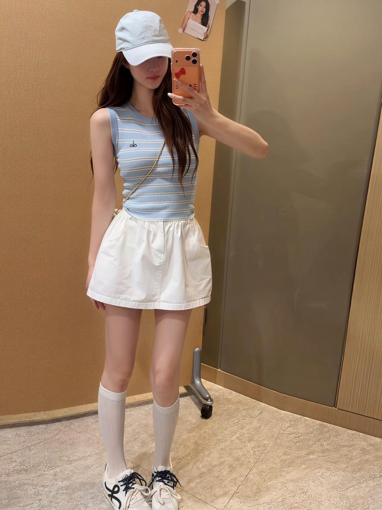 Baby Blue Striped Slim Fit Round Neck Camisole Women 2026 Summer Thai Unique Design Top